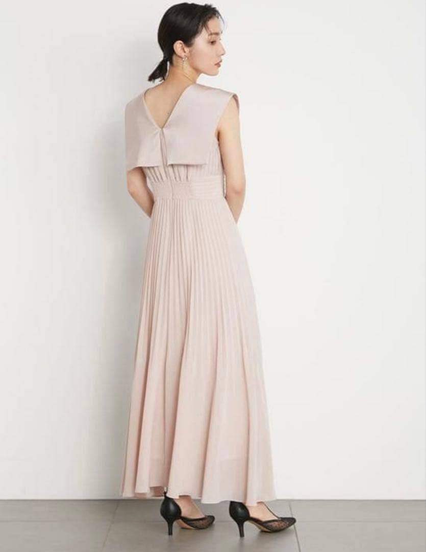 LILY BROWN リリーブラウン　デシンプリーツドレス　オケージョンドレス