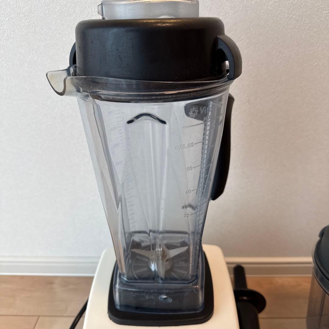 Vitamix TNC5200 ホワイト ミキサー