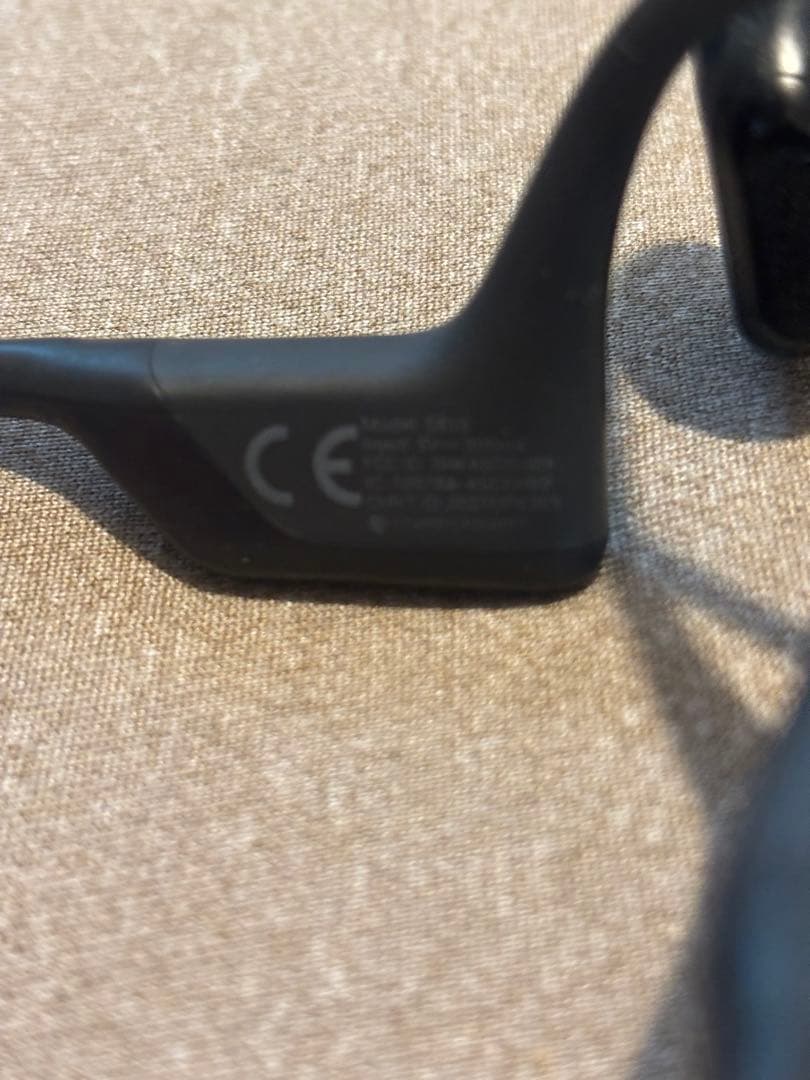 SHOKZ ショックス　骨伝導イヤホン open run proブラック