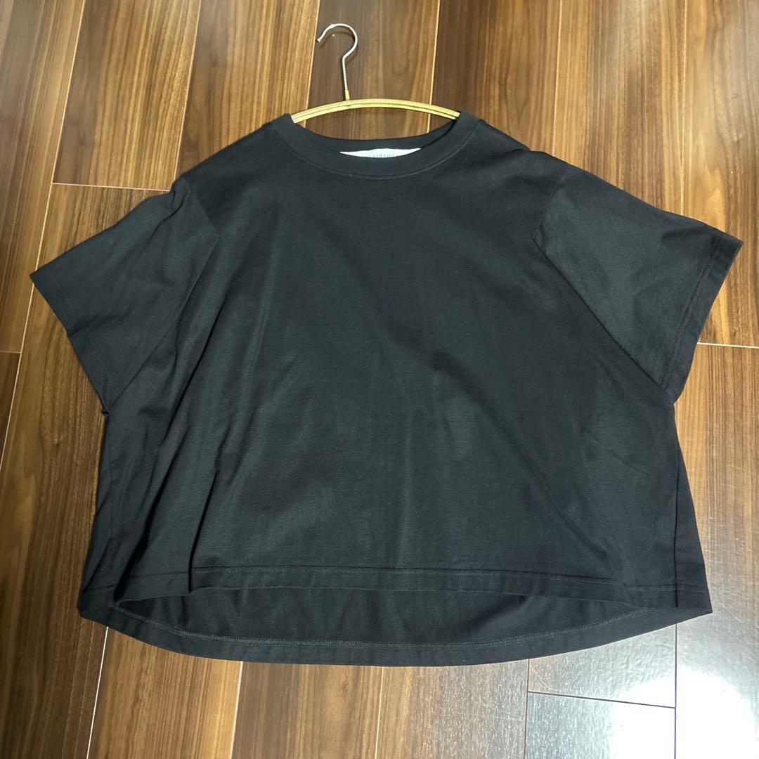 コグザビッグスモークJEMMA T-SHIRT BLACK