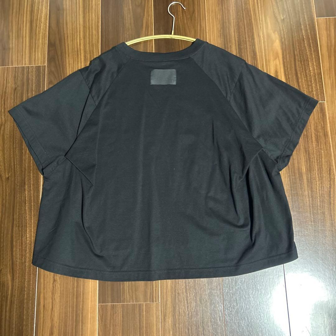 コグザビッグスモークJEMMA T-SHIRT BLACK