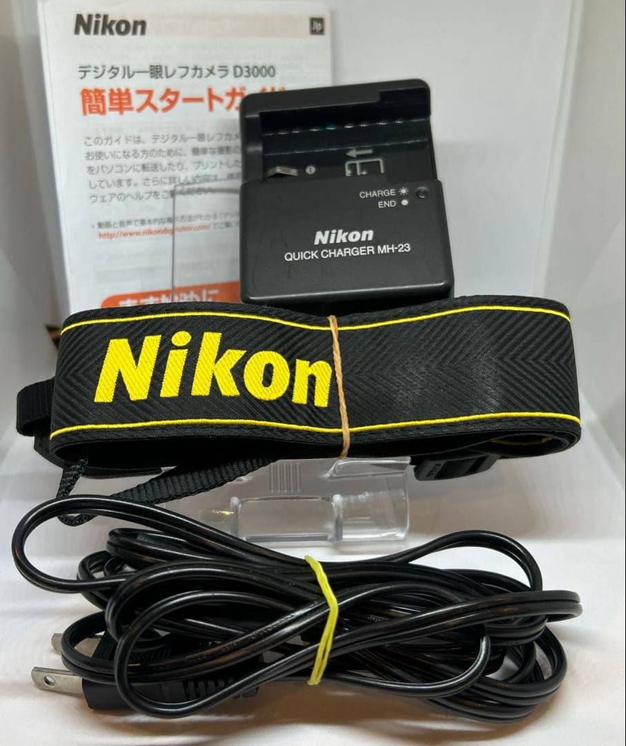 【美品】Nikon ニコン　D3000 デジタルカメラ ショット数　1857回