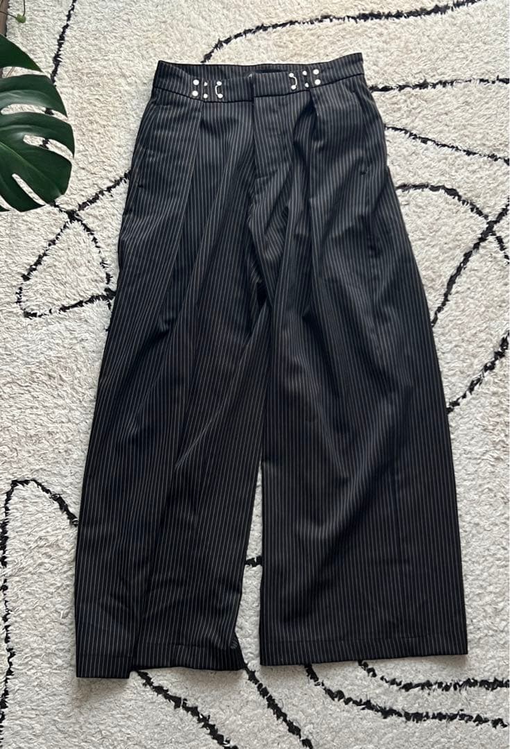 パンツ Basketcase Caldwell pinstripe slacks