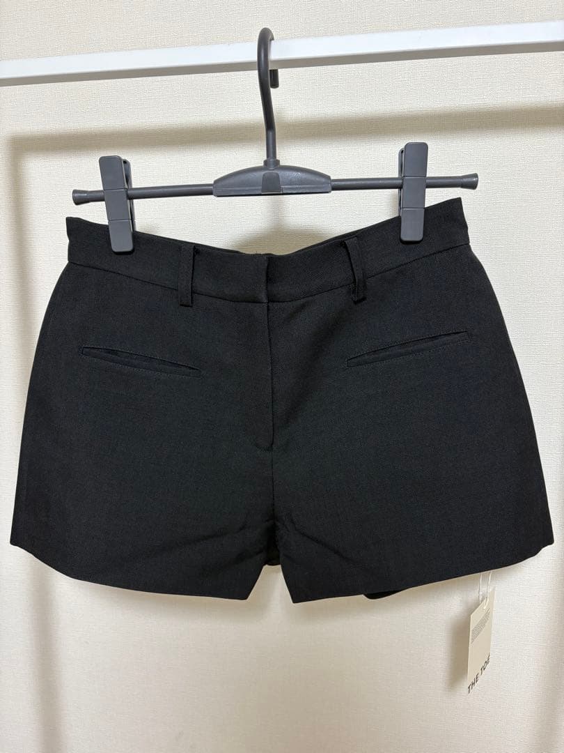 THETOÉ Athena Short Pants M