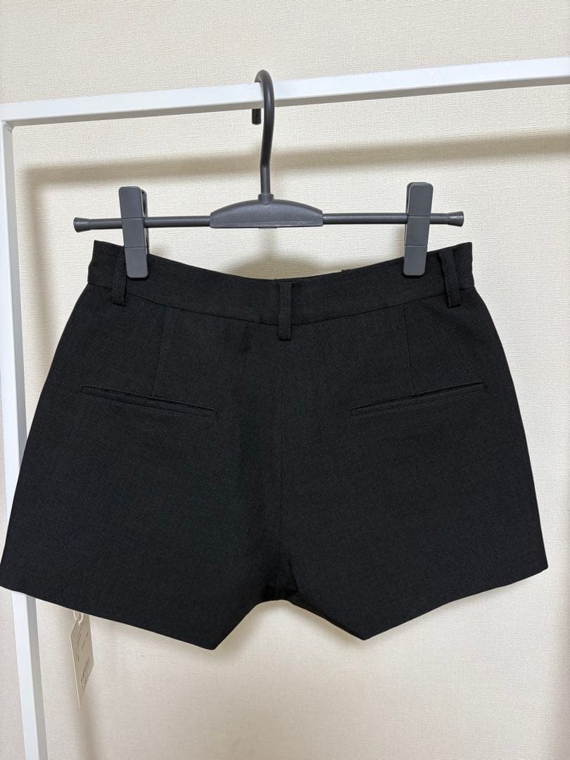 THETOÉ Athena Short Pants M