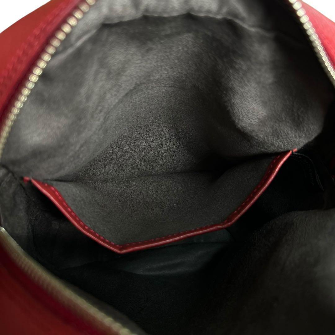 極美品　ペッレモルビダ　メイデンボヤージュ　ショルダーバッグ　レザー　斜め掛け◎