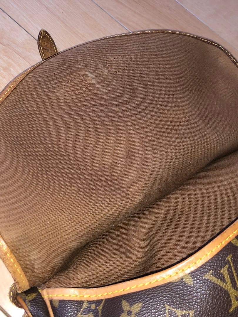 笑*ギ様 ルイヴィトン　ソミュール