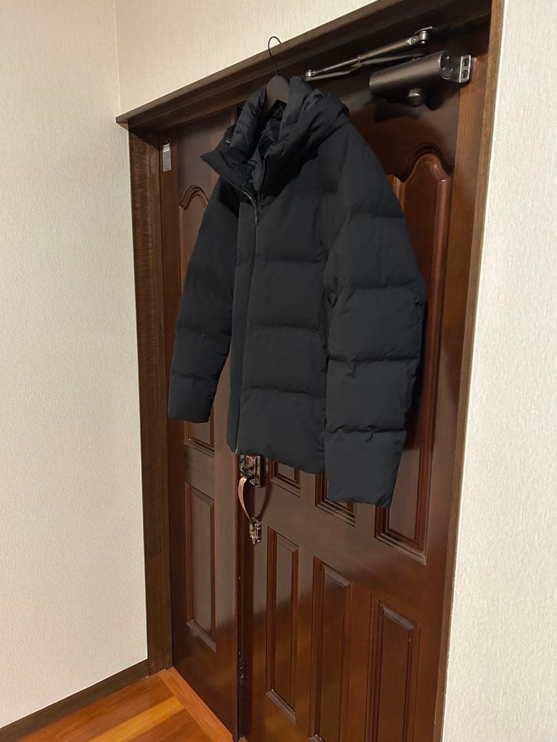 【2XLサイズ‼️】UNIQLO シームレスダウンパーカ ブラック 黒色 ユニクロ