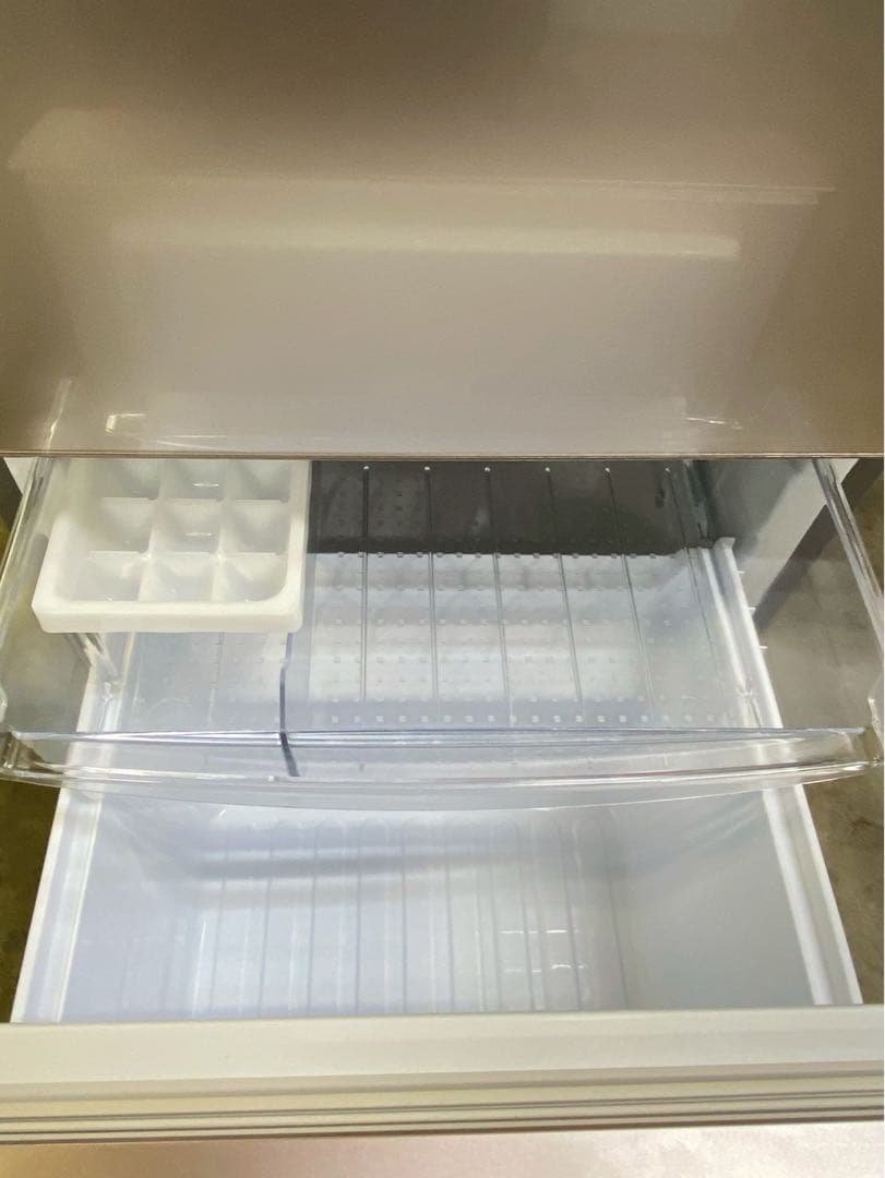 SHARP 2ドア冷蔵庫 SJ-GD14D-C 2018年製 137L 両開き