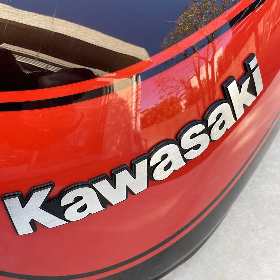 Kawasaki Z900RS 火の玉レッド ガソリンタンク