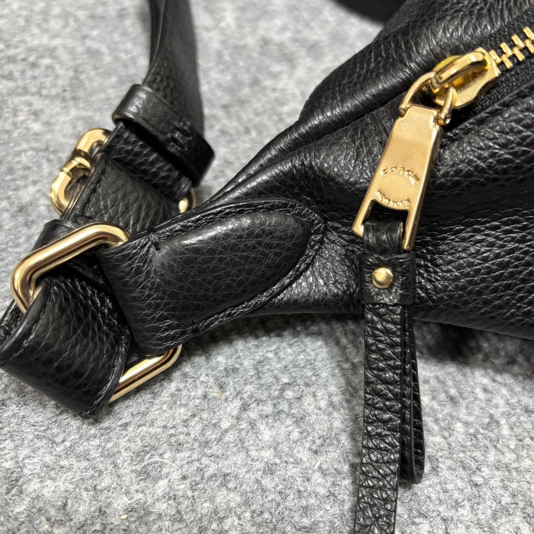 【極美品】コーチ ボディバッグ ベルトバッグ ワンショルダー レザー 黒 ロゴ