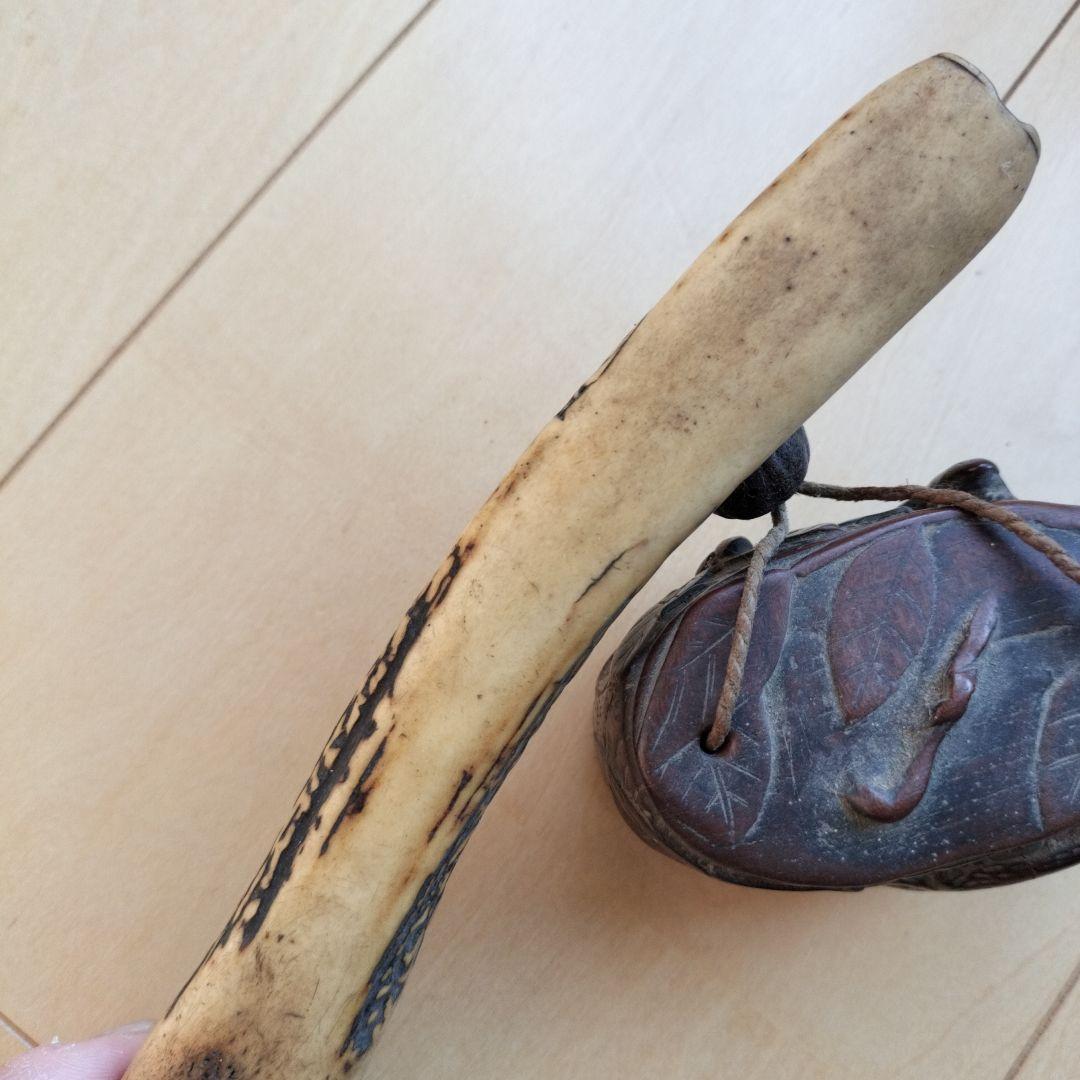 は*ま様 骨董品　古美術　アンティーク　キセル入れ　煙草入れ　 鹿角　彫刻　喫煙