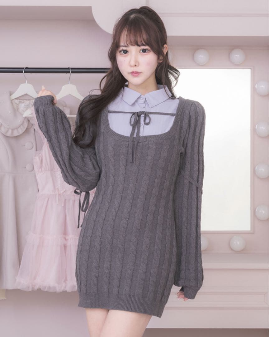 pium レイヤードケーブルニットワンピ チャコール