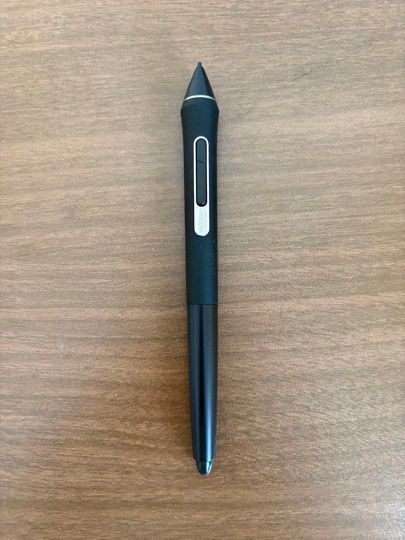 ワコム液タブ Wacom Cintiq 22 FHD(DTK2260K1D)