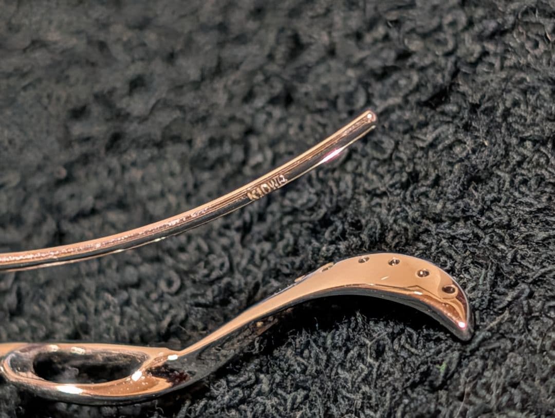 K10 デザイン ピアス(片耳用)