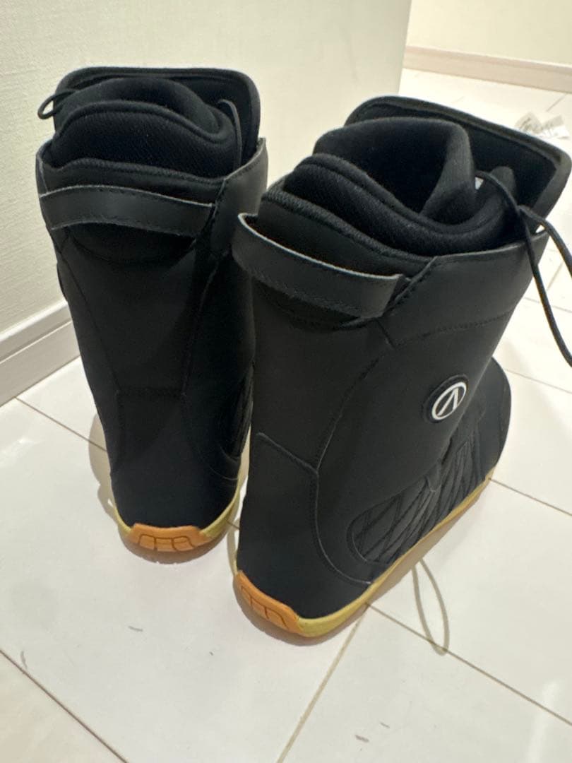 kind　エアボーン ARBN 24.5 スノーボード　ブーツ　ボア