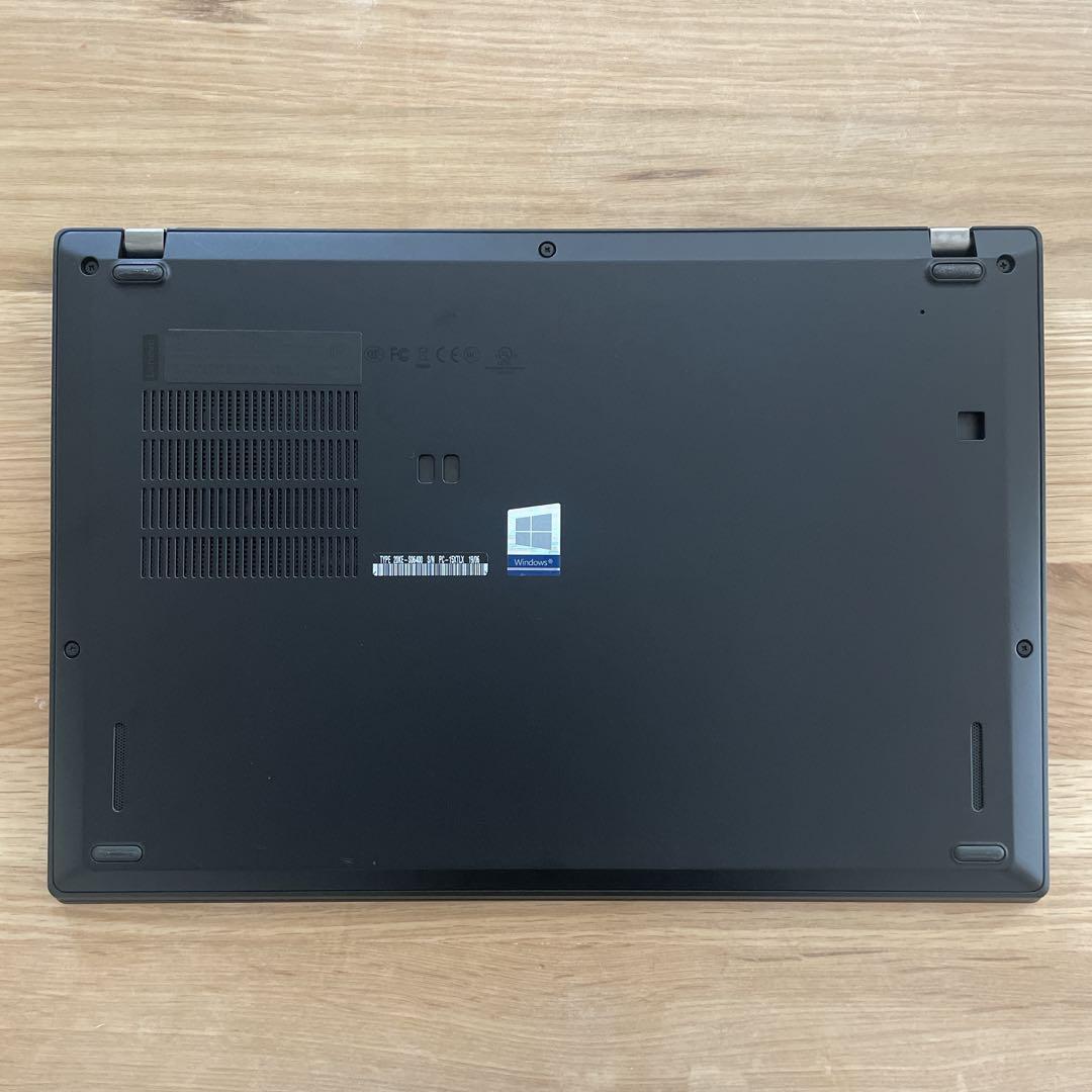 【極美品】ThinkPad X280 i5 メモリ8GB SSD256GB