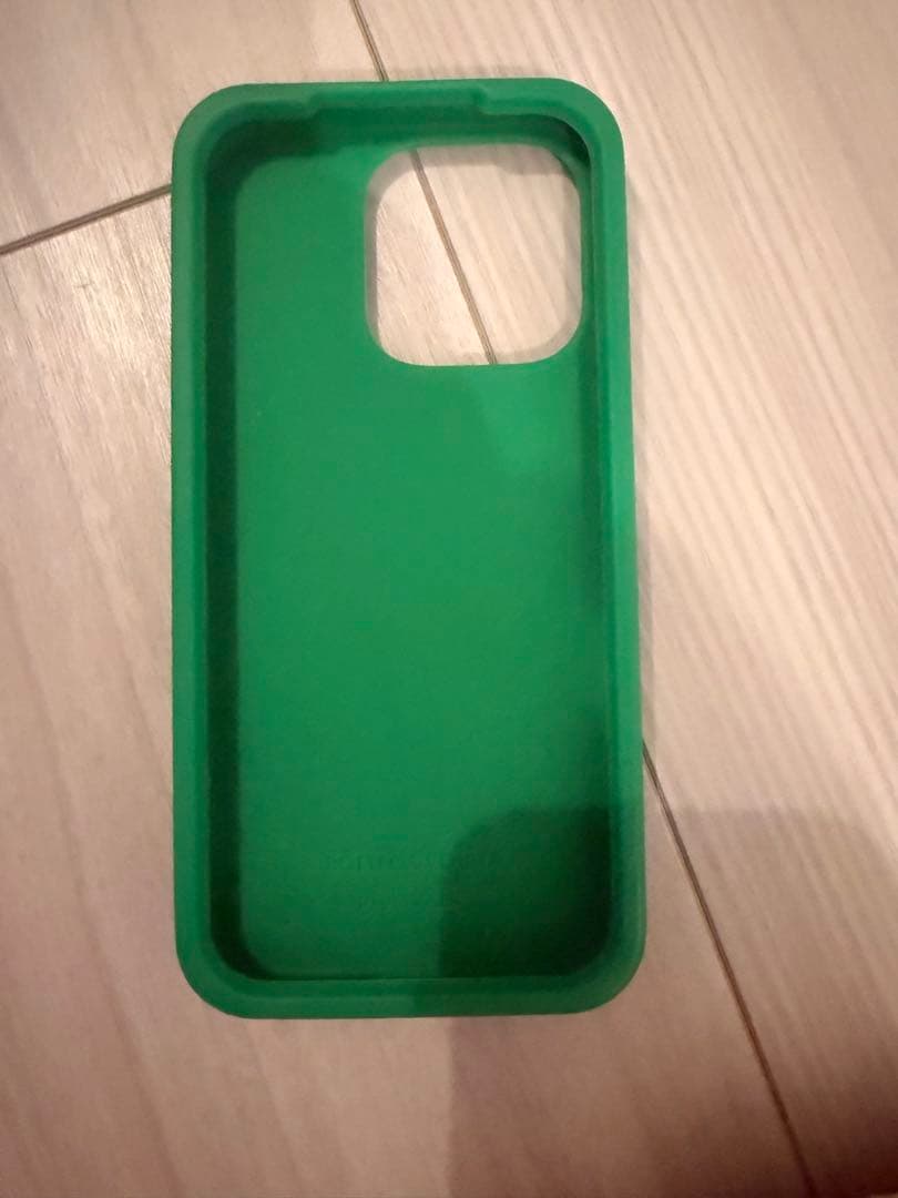 ▪️即購入可BOTTEGA VENETA グリーン iPhone16proケース