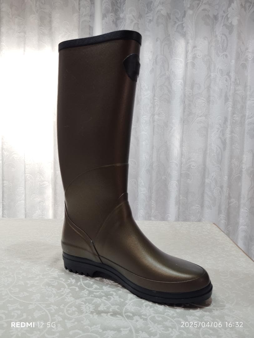 未使用　AIGLE　レインブーツ　ブロンズ色