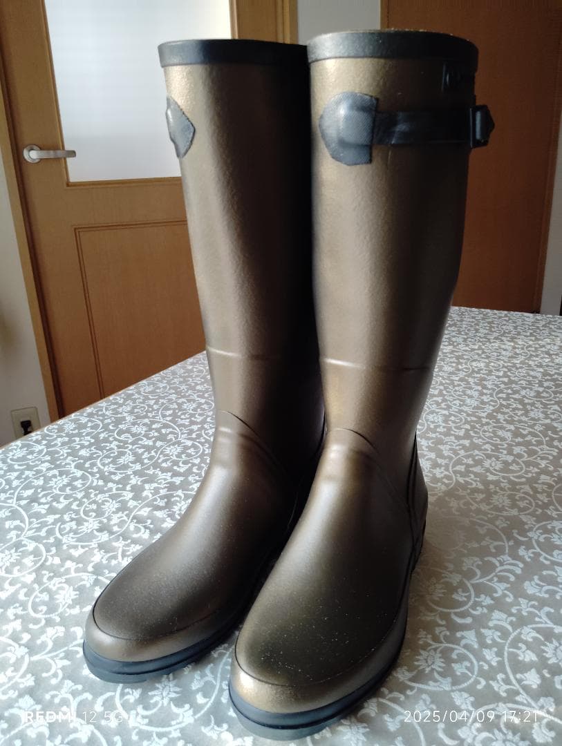 未使用　AIGLE　レインブーツ　ブロンズ色