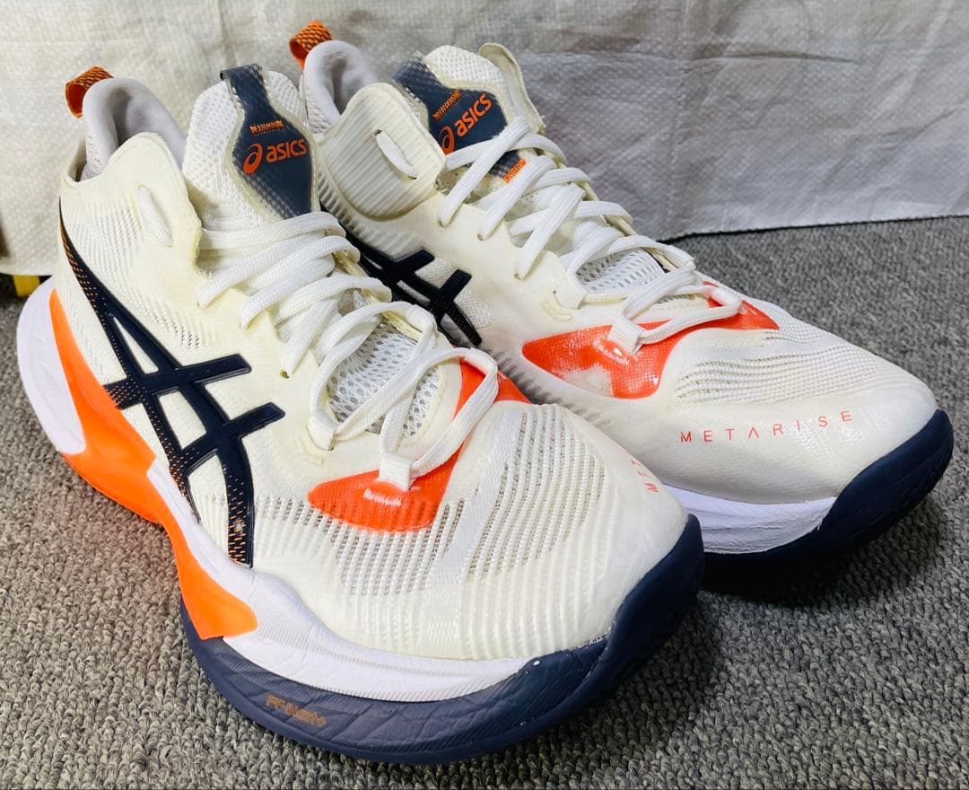 ASICS RISE 2バレーボールシューズ ホワイト/オレンジ/ネイビ