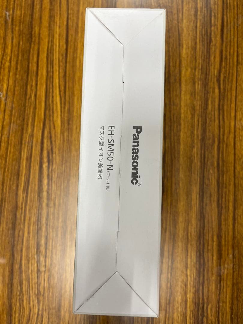 新品未使用 マスク型イオン美顔器 イオンブースト EH-SM50
