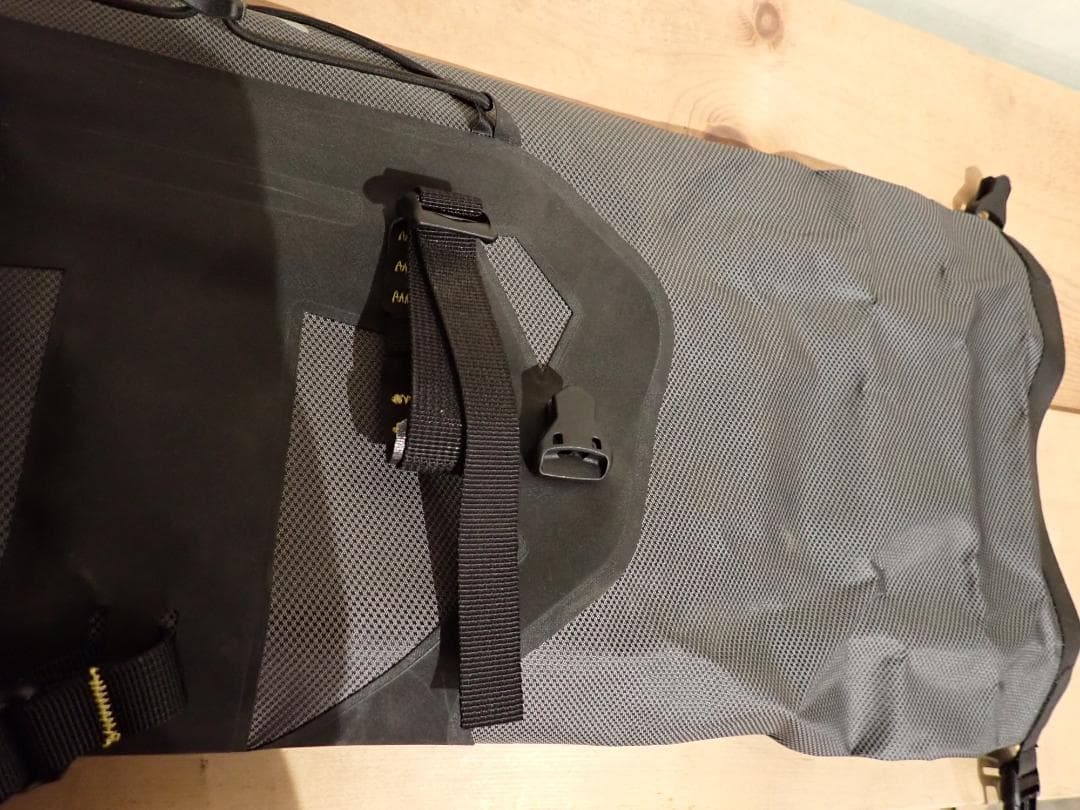 APIDURA エクスペディション ハンドルバーバッグ