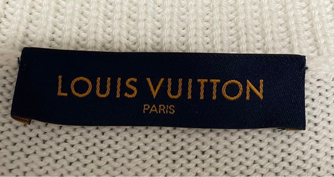 本日限定価格　ルイヴィトン　モノグラム総柄　ニット