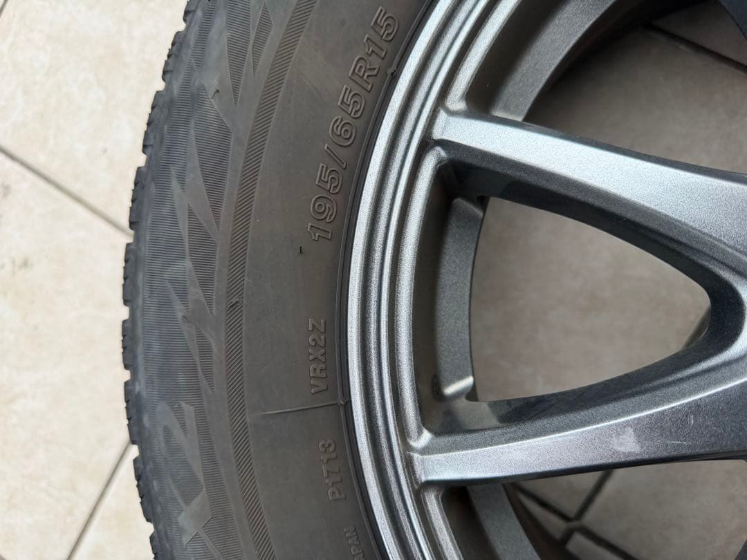 SPORT ABELIA ホイールスタッドレスセットVRX2 195/65R15