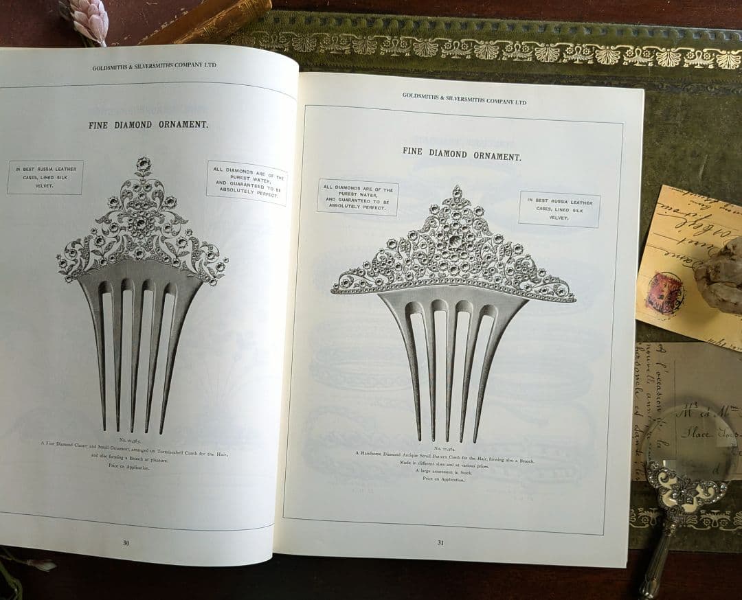 まるで時を超えた宝石商！心ときめくヴィクトリアン・ジュエリー図鑑 古書洋書