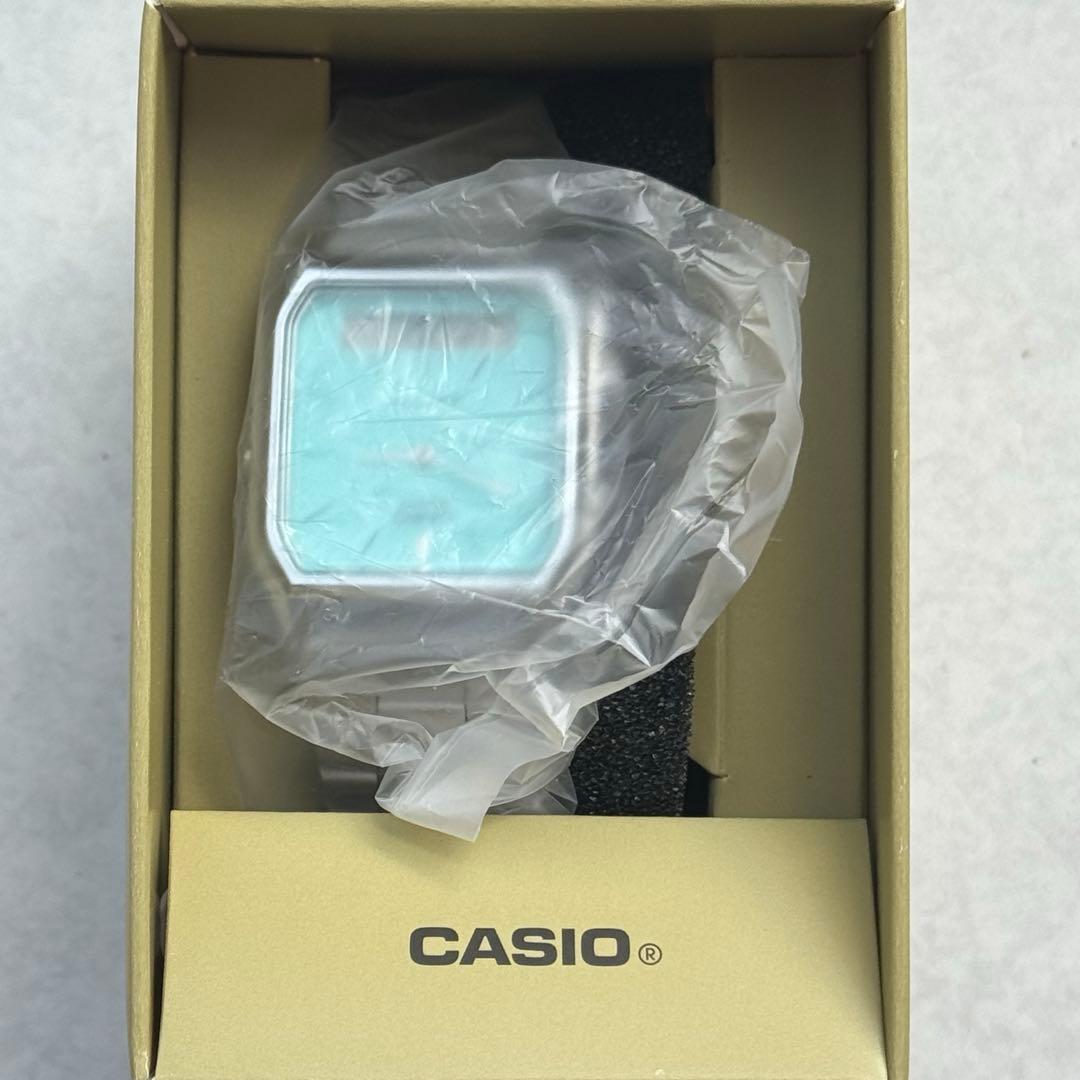 ピカチュウ【新品未使用箱付き】CASIO AQ-230A-2A2