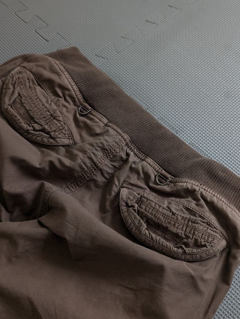 goa ブラウンパンツ