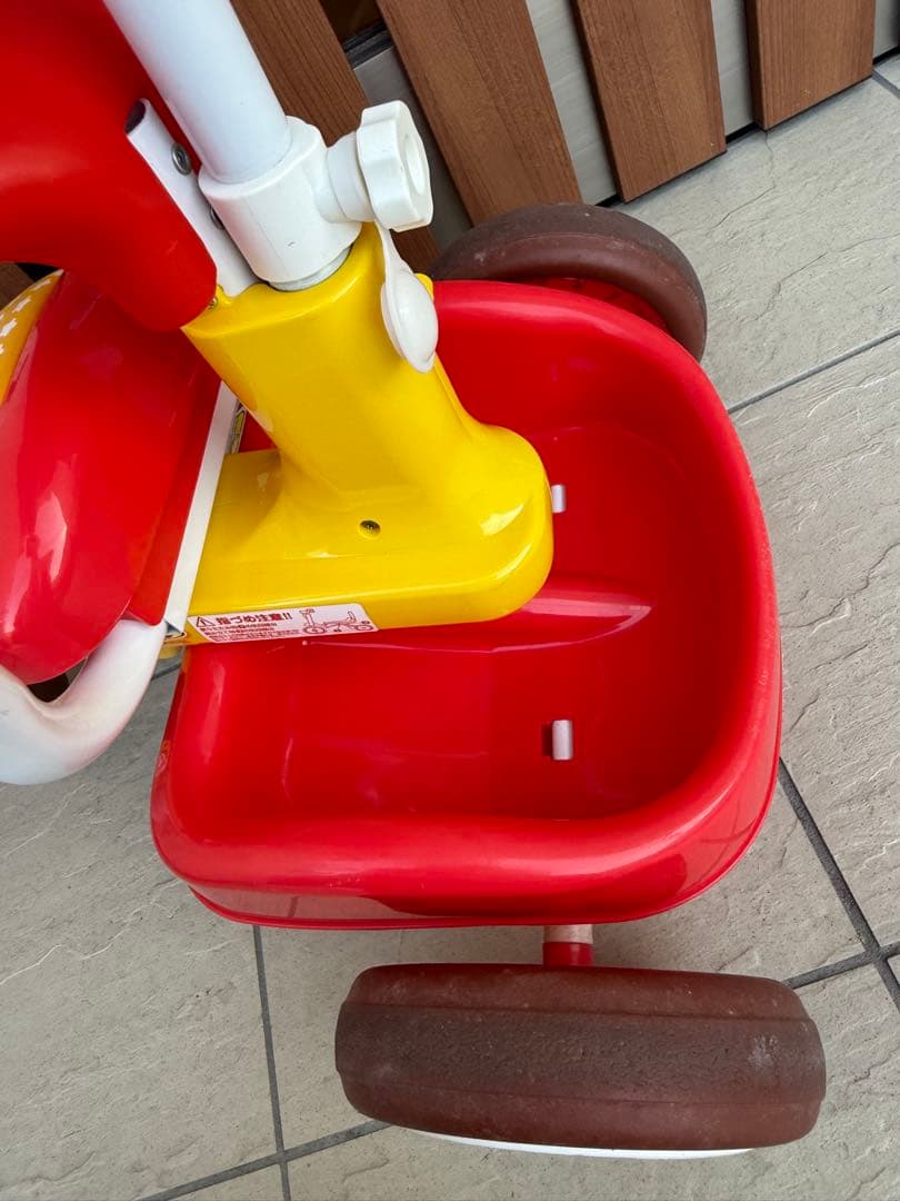 それいけ！アンパンマン オールインワンUPII 折りたたみ 三輪車　クリスマス