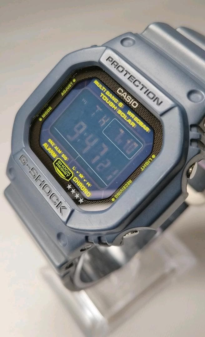 CASIO G-SHOCK GW-M5610NV-2JF 電波ソーラー デジタル