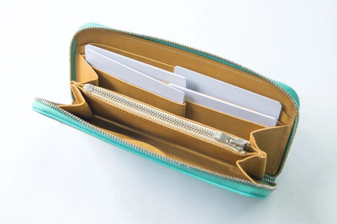 [新進工房] 極小長財布バタール-キャビアスキンレザー