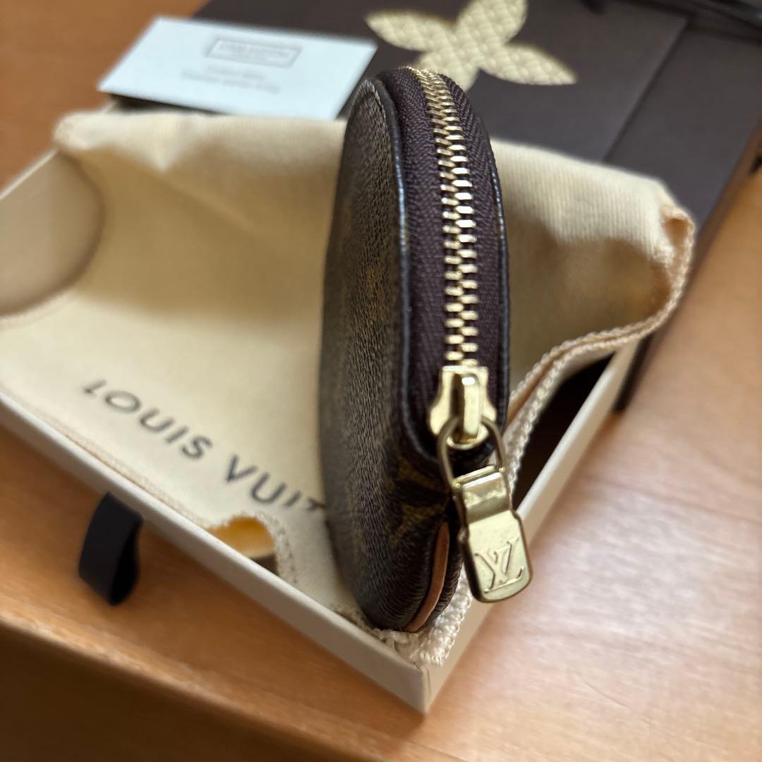 極美品　ルイヴィトン　モノグラム　ポルトモネロン　丸型　ケース