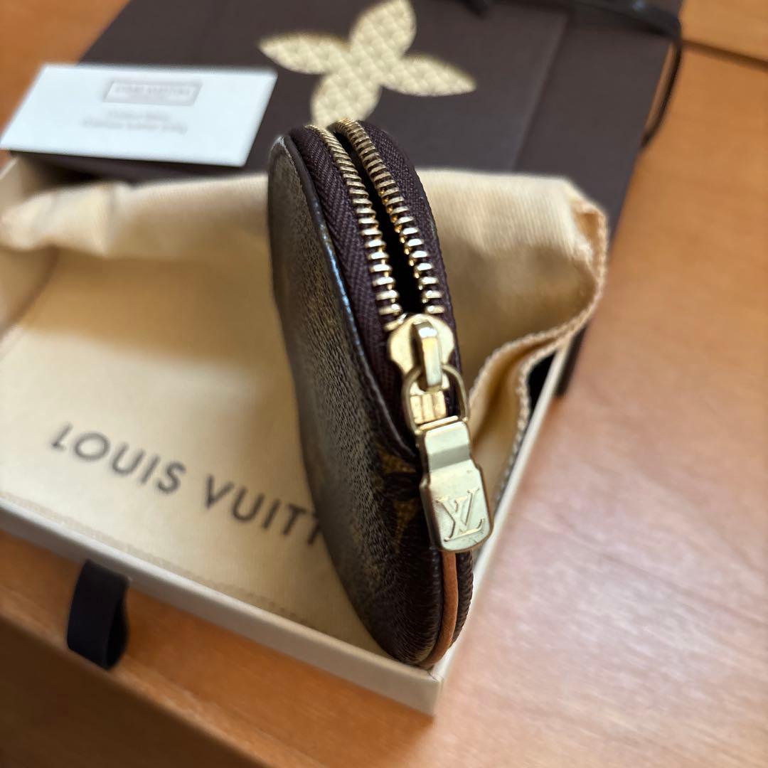 極美品　ルイヴィトン　モノグラム　ポルトモネロン　丸型　ケース