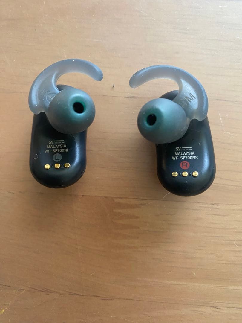 SONY WF-SP700N(B) ワイヤレスイヤホン　ソニー　スポーツ