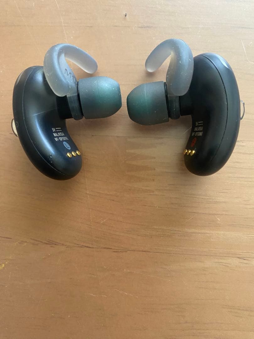 SONY WF-SP700N(B) ワイヤレスイヤホン　ソニー　スポーツ