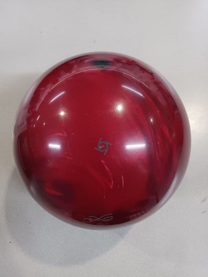 Shadow Lock™ Red ボウリングボール 15ポンド