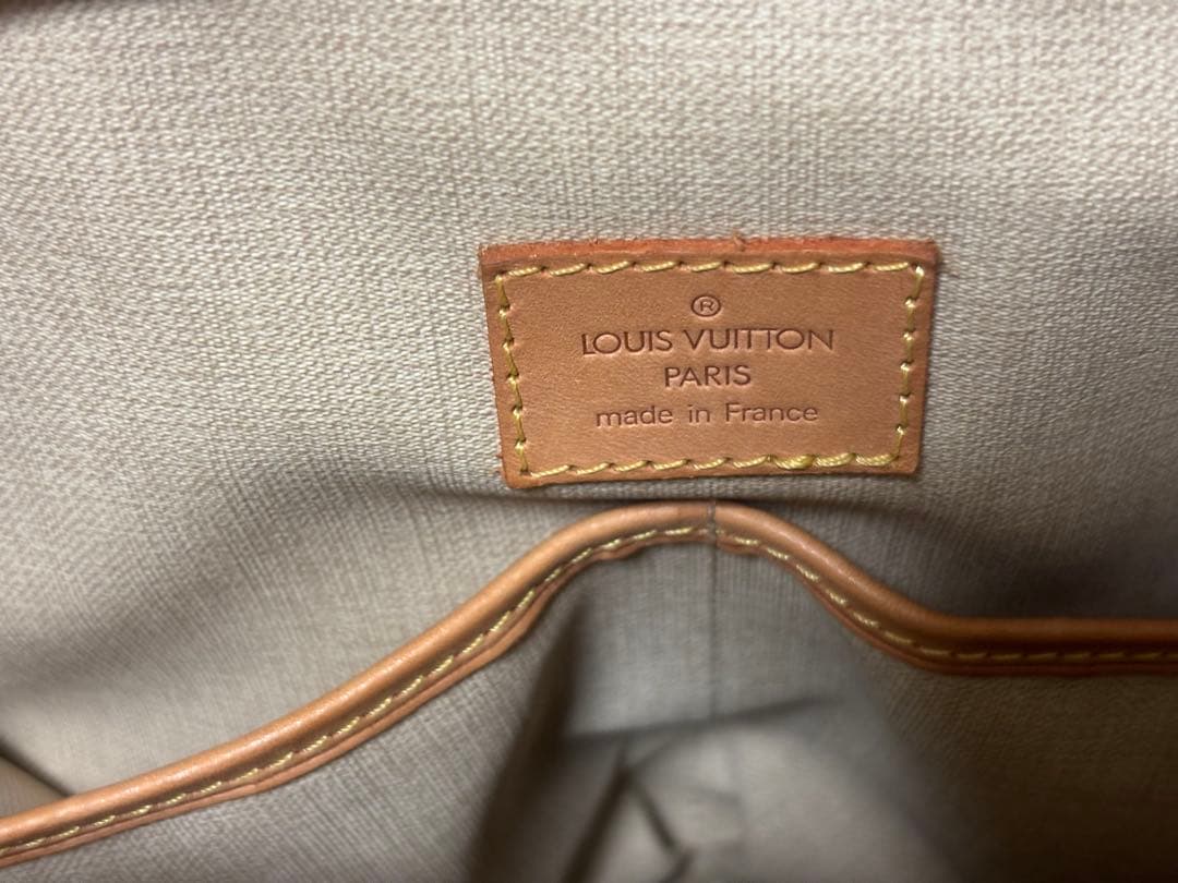 LOUIS VUITTON モノグラム トゥルーヴィル　ハンドバッグ