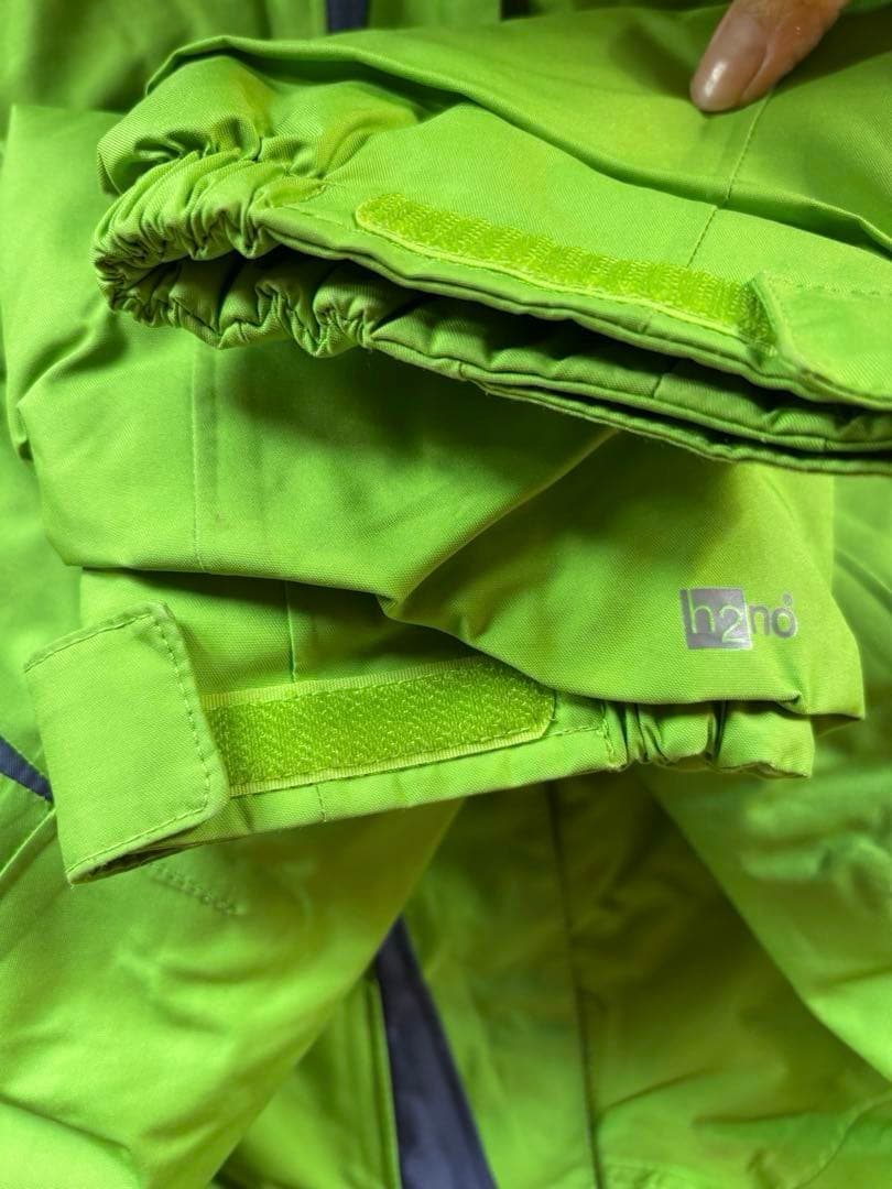 パタゴニア 子ども用(キッズ)スキーウェア　スノージャケット　スキーパンツ