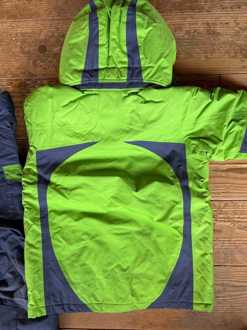 パタゴニア 子ども用(キッズ)スキーウェア　スノージャケット　スキーパンツ