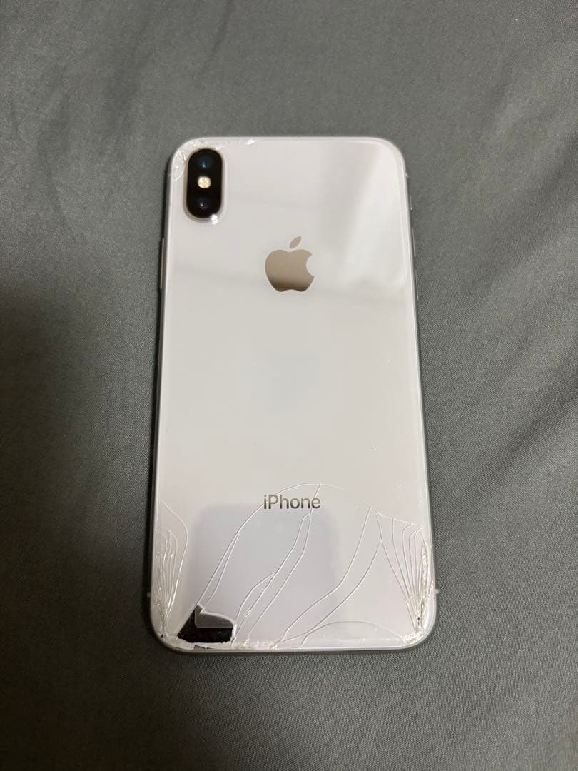 iPhone X シルバー 本体　128GB