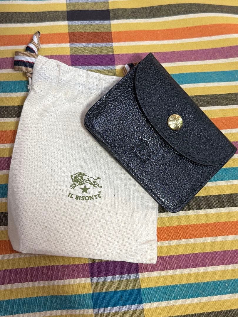 IL BISONTE イルビゾンテ　ケース