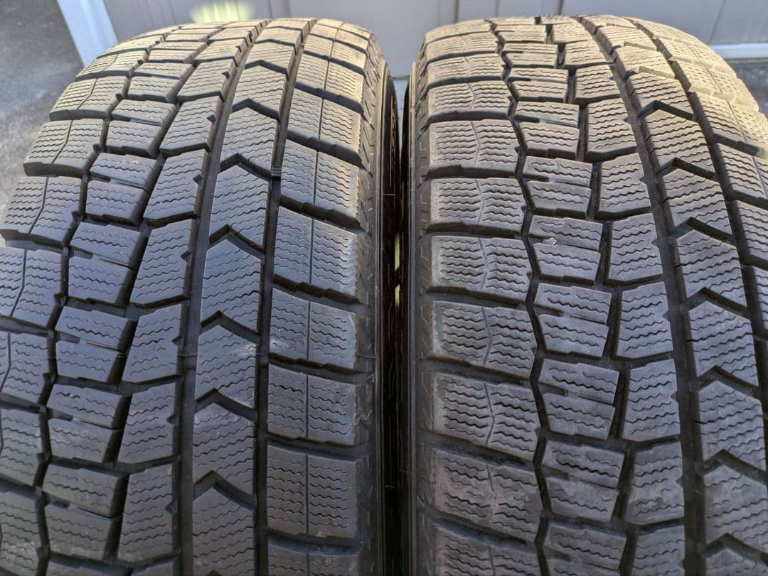 ヴォクシー純正ホイール＆23年製スタッドレス205/60R16　バリ溝