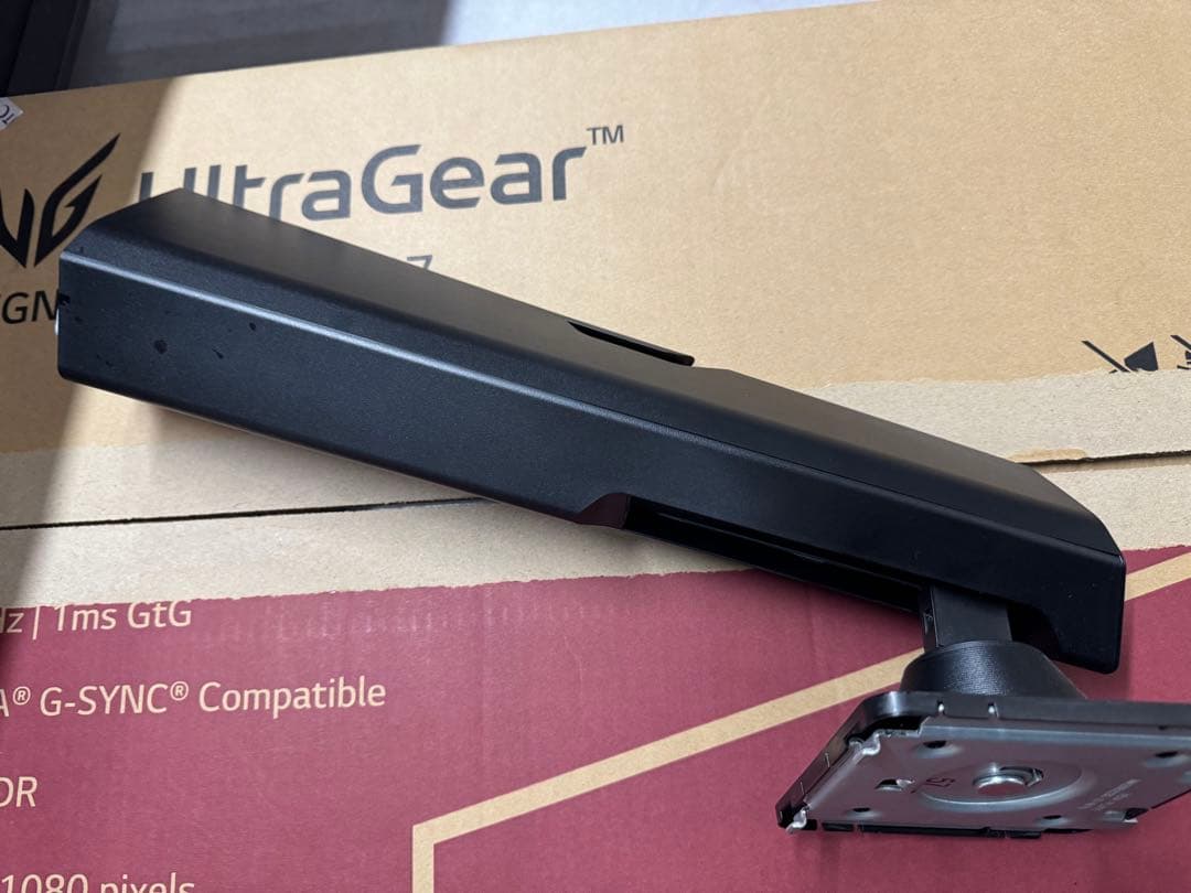 LG UltraGear 27GN650 27インチ モニター