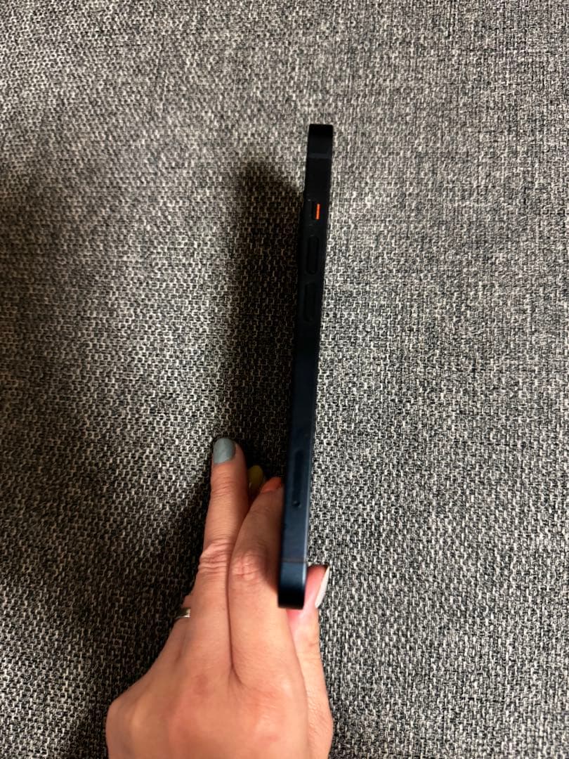 Apple iPhone13 88% SIMフリー　黒