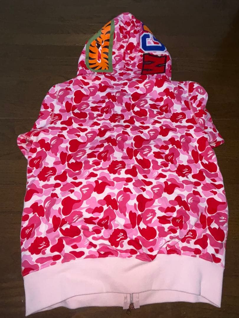 A Bathing Ape Bape シャークパーカー ピンク 迷彩 カモ M