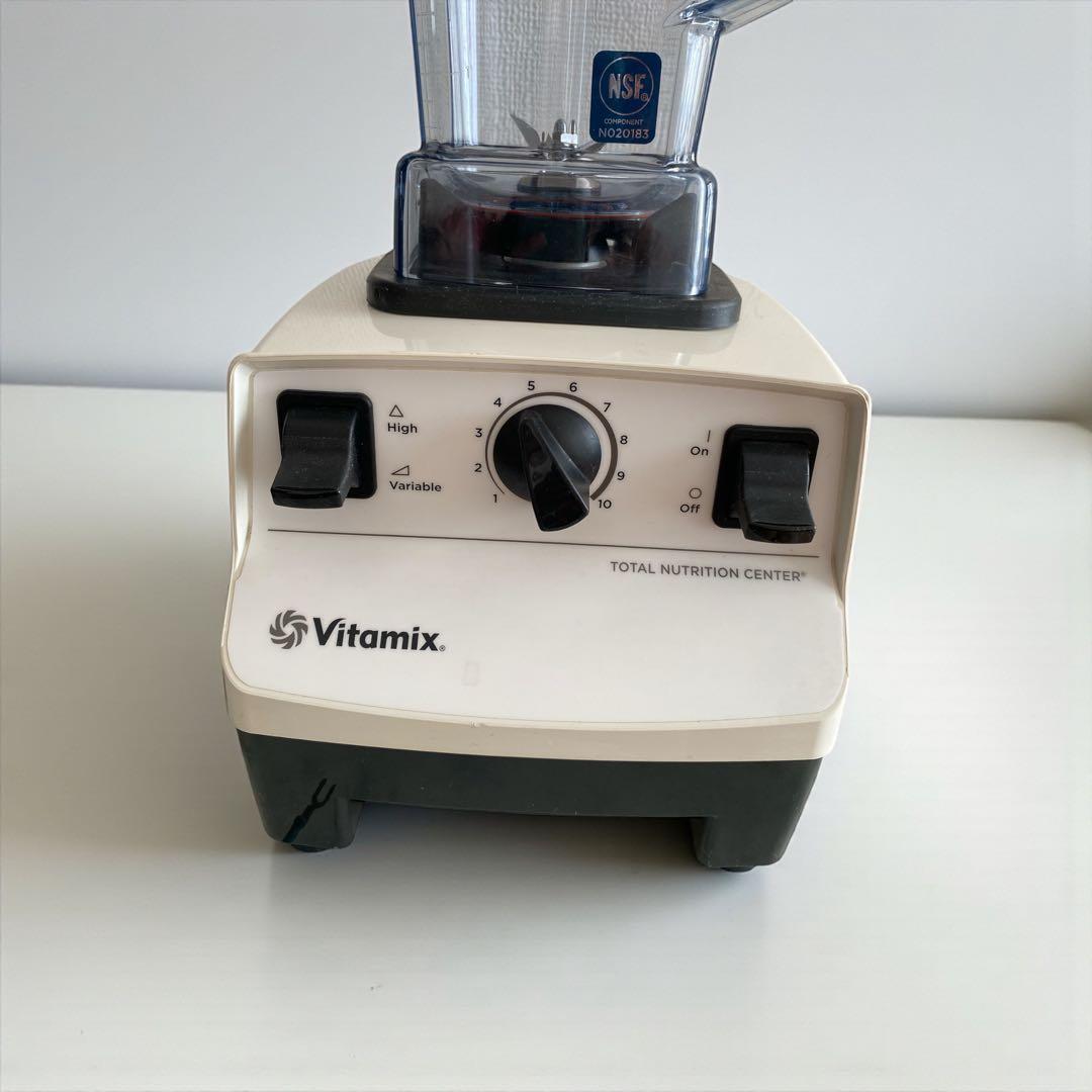 Vitamix バイタミックス TNC VM0111 動作良好 コンテナ付